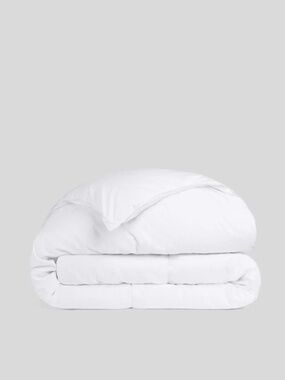 Parachute Midweight King/Cal King Down Alternative Duvet Insert Retails $360